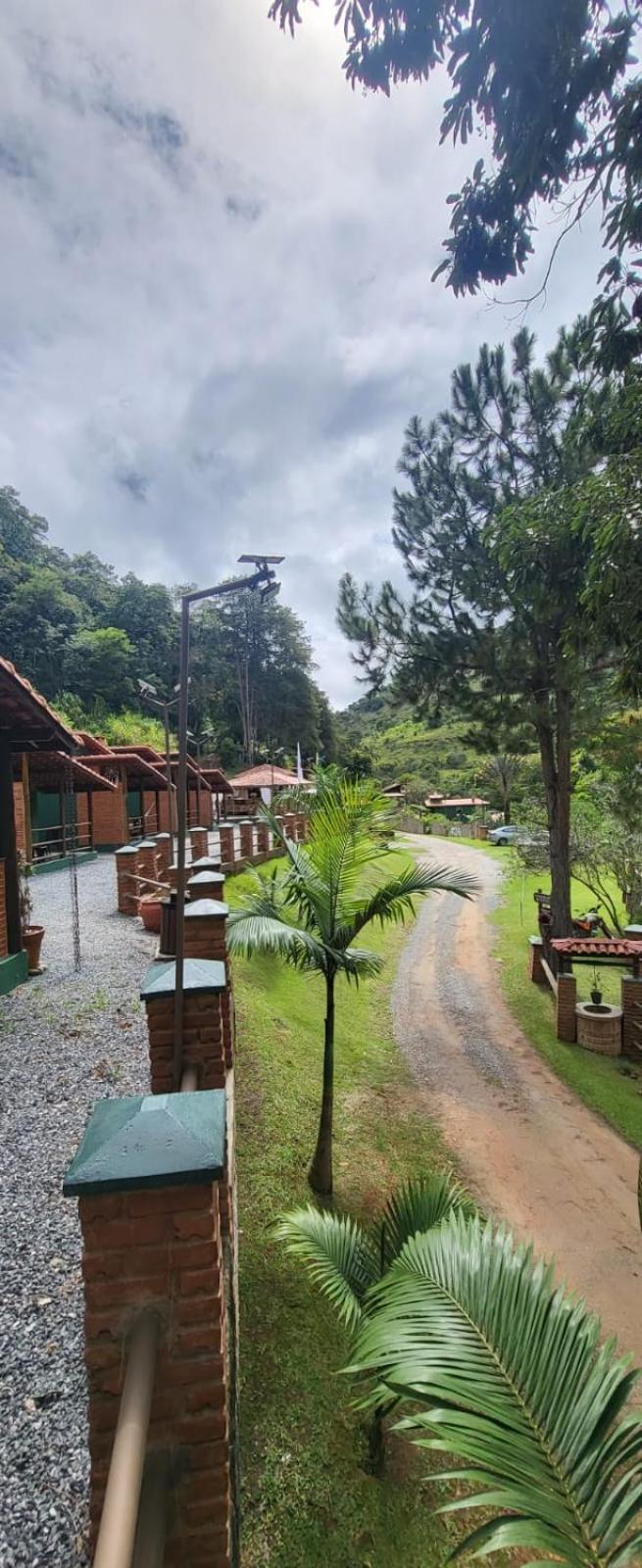 Pousada Do Coura Pouso Alto Eksteriør billede
